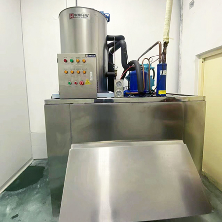 2吨不锈钢片冰机交付湖南某食品厂使用